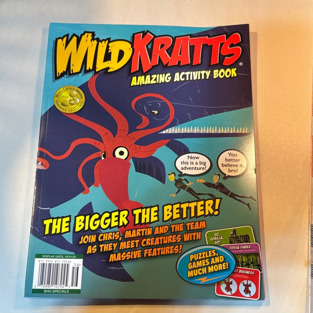 Amazing Activity Book - Blue and Red